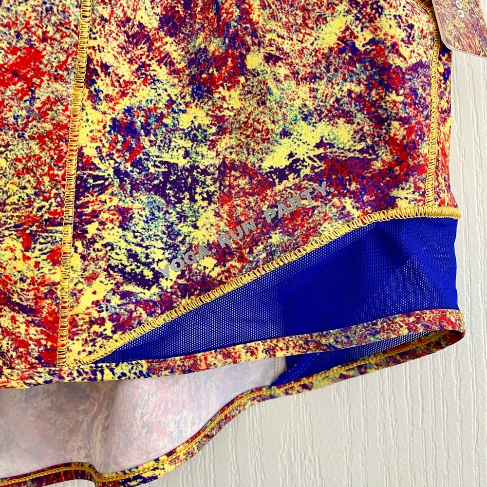 *NWT* Lululemon Seawheeze Limited Edition Hotty Hot Shorts New with Tags Size 8 - Picture 3 of 5